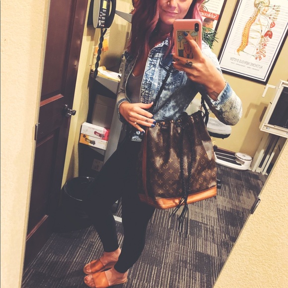 Authentic Louis Vuitton Noe GM - Picture 9 of 9